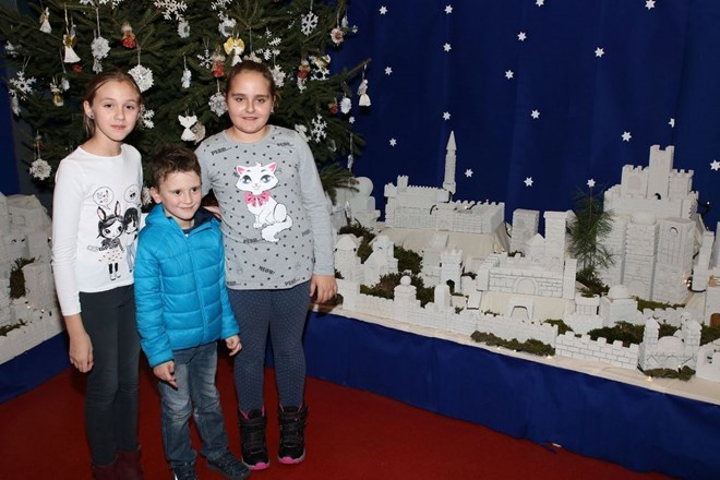 Izložba “O, Betleme, grade slavni od Boga” krasit će ivanečku osnovnu školu u božićno vrijeme